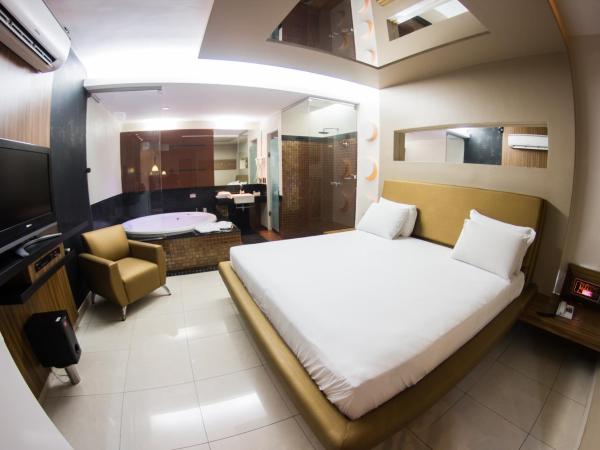 Villa Verde Motel (Adults Only) : photo 1 de la chambre chambre double