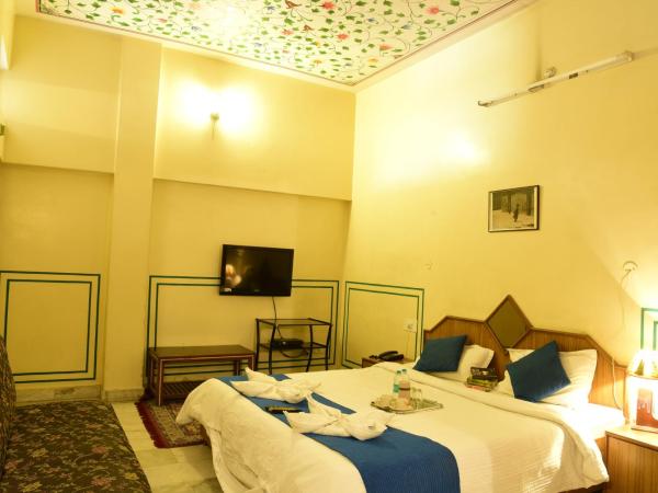 Bani Park Hotel : photo 2 de la chambre chambre double royale