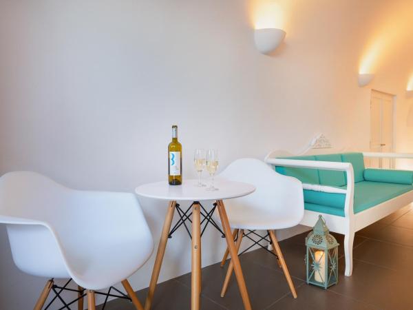 Horizon Aeifos Suites : photo 5 de la chambre studio double - vue sur caldeira