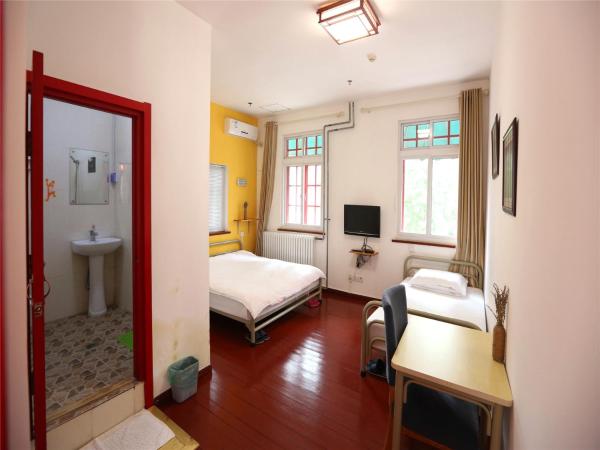 Wheat Youth Hostel Qingdao : photo 1 de la chambre chambre familiale