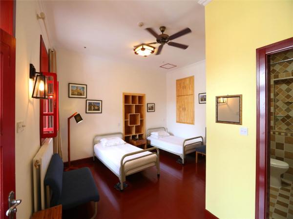 Wheat Youth Hostel Qingdao : photo 1 de la chambre chambre lits jumeaux