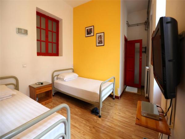 Wheat Youth Hostel Qingdao : photo 2 de la chambre chambre lits jumeaux