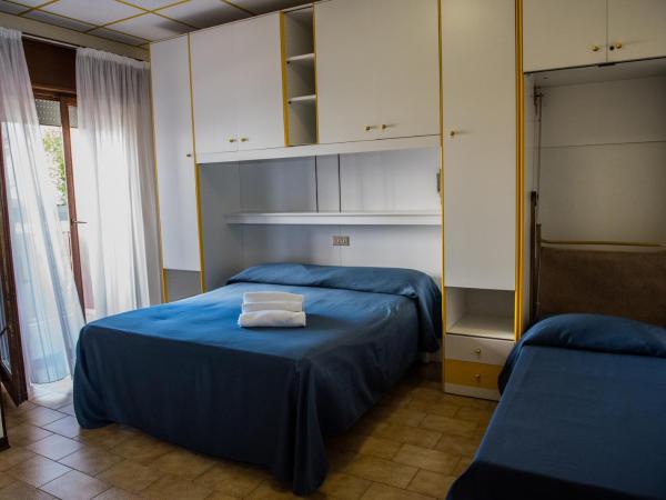 Hotel Malibran : photo 2 de la chambre chambre triple