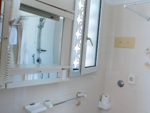 Hotel Malibran : photo 1 de la chambre chambre quadruple