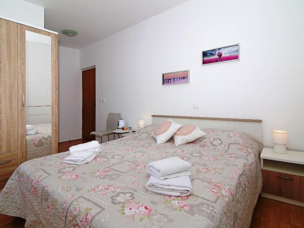 Rooms Franica : photo 4 de la chambre chambre double