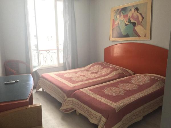 Hôtel Alléty : photo 6 de la chambre chambre triple Économique