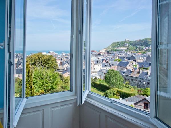 Castel De La Terrasse : photo 8 de la chambre chambre double deluxe - vue sur mer