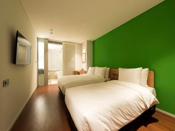 Hotel Park Habio : photo 1 de la chambre chambre lits jumeaux familiale