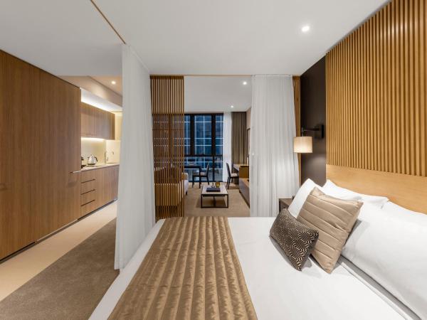 SKYE Hotel Suites Parramatta : photo 7 de la chambre studio 43