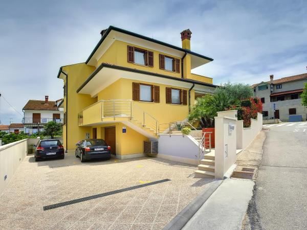 Villa NiNa B&B Rovinj : photo 5 de la chambre appartement 1 chambre avec balcon