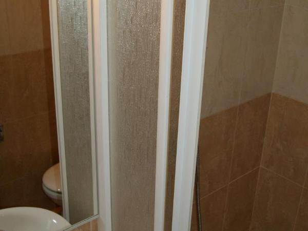 Casa Huésped Magdalena : photo 5 de la chambre chambre double Économique avec salle de bains privative