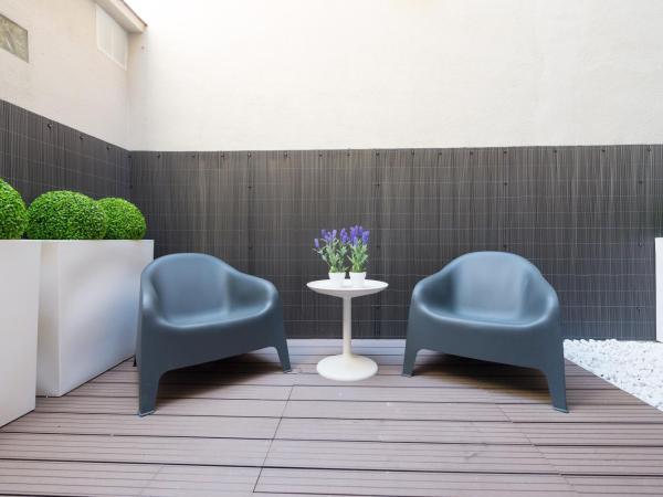 Senator Apartments Barcelona : photo 6 de la chambre loft avec terrasse - rez-de-chaussée