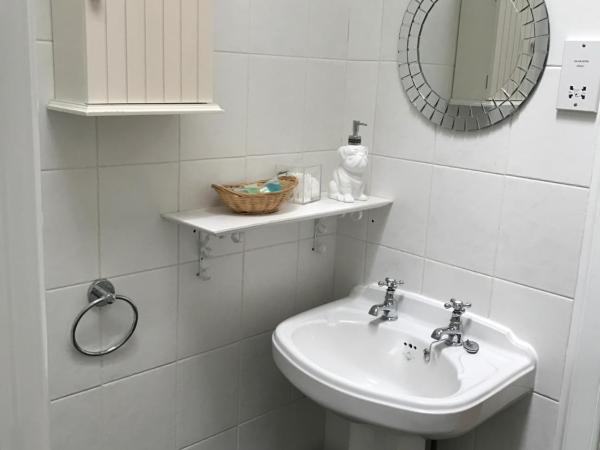 Acer Lodge Guest House : photo 7 de la chambre suite familiale