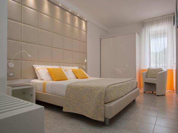 Residence Serenissima : photo 1 de la chambre appartement 1 chambre - côté piscine (4 adultes)