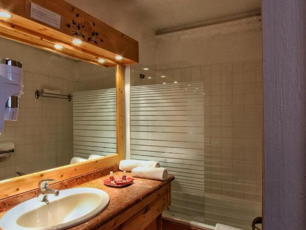 Hotel Le Pelvoux : photo 7 de la chambre chambre double ou lits jumeaux