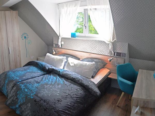 Frankfurt Bed & Breakfast : photo 7 de la chambre chambre double