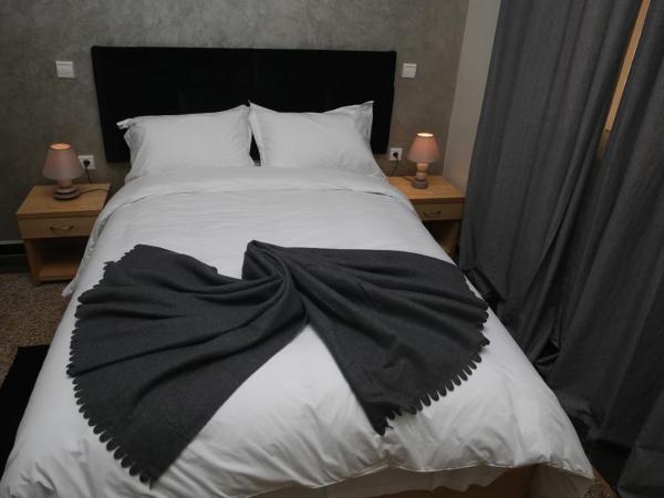 Point du Jour : photo 1 de la chambre chambre simple avec douche