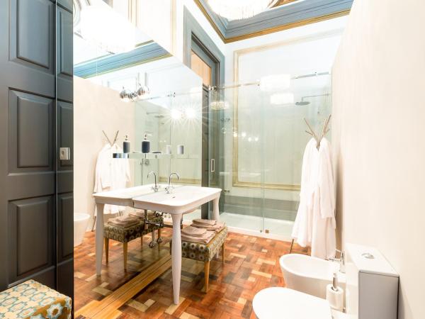 Charm Palace Porto : photo 5 de la chambre suite junior - vue sur jardin