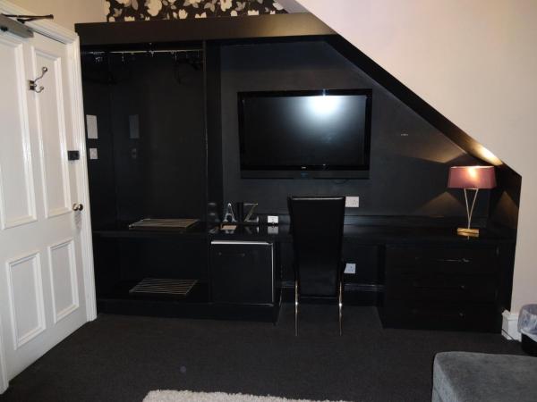 Lochnagar Guest House : photo 1 de la chambre chambre double ou lits jumeaux avec salle de bains privative