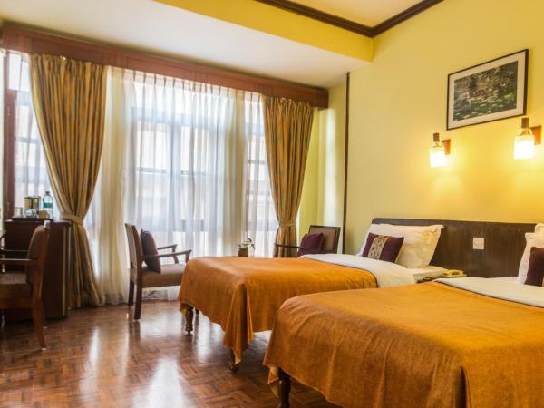 Hotel Excelsior : photo 3 de la chambre chambre triple deluxe