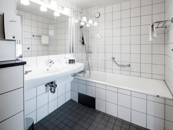 First Hotel G : photo 6 de la chambre suite familiale