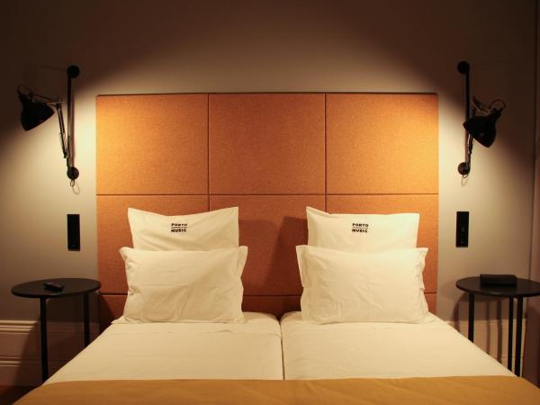 Porto Music Guest House : photo 1 de la chambre chambre supérieure - vue sur jardin
