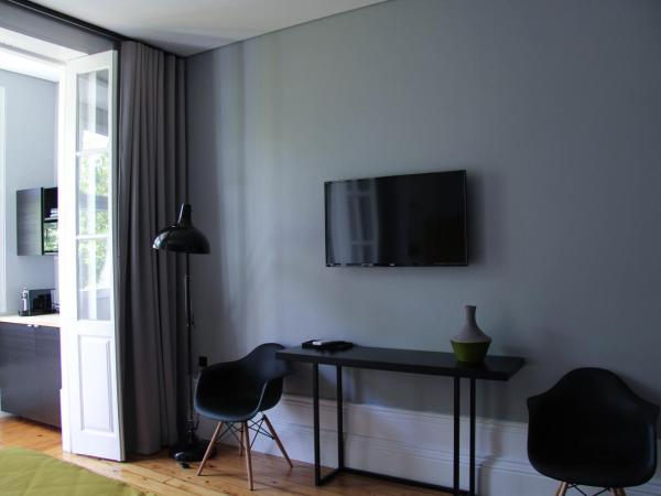 Porto Music Guest House : photo 5 de la chambre studio avec vue sur jardin