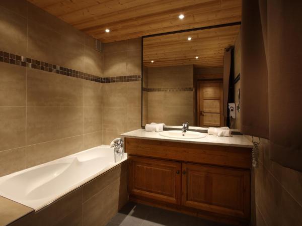 Chalet des Neiges Hermine : photo 3 de la chambre appartement 3 chambres (6 personnes)