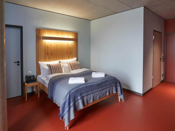 Hotel Rossi : photo 4 de la chambre chambre double - accessible aux personnes à mobilité réduite