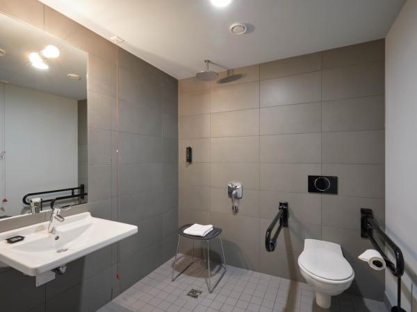 Hotel Rossi : photo 3 de la chambre chambre double - accessible aux personnes à mobilité réduite