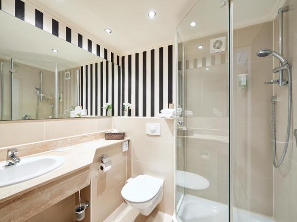 Hotel Munte am Stadtwald : photo 5 de la chambre chambre double standard