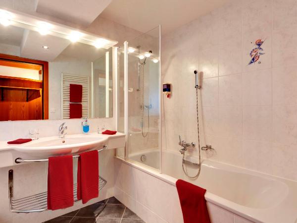 Hotel Christiania Saas-Fee : photo 3 de la chambre chambre double supérieure