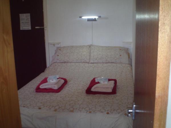 Oban House : photo 8 de la chambre petite chambre double