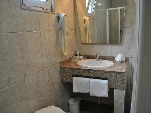 Hotel Peninsular- Porto : photo 4 de la chambre suite