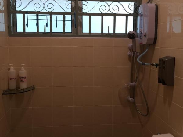 1248 Cozy Home : photo 4 de la chambre bungalow 3 chambres