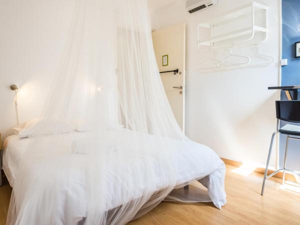 Bica Mini Hostel : photo 2 de la chambre chambre double