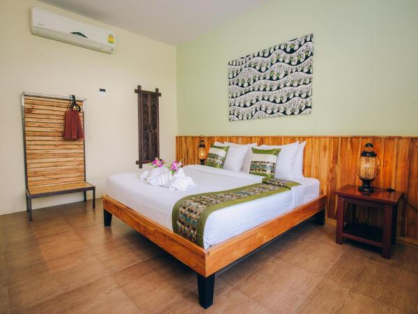 Good Times Resort Kanchanaburi : photo 7 de la chambre chambre double standard