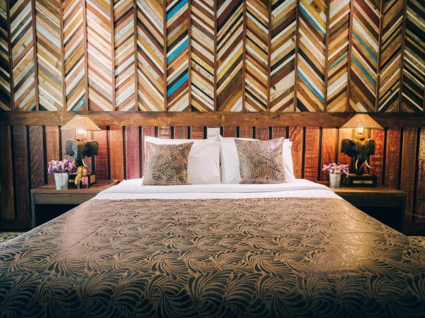 Good Times Resort Kanchanaburi : photo 5 de la chambre chambre double standard