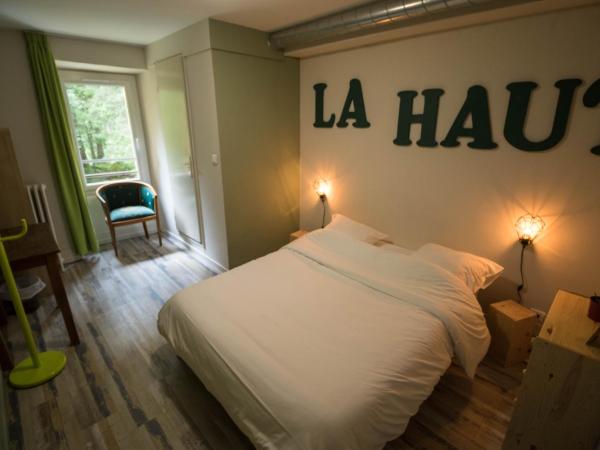 1861 Châtel Hostel : photo 4 de la chambre chambre double deluxe avec douche