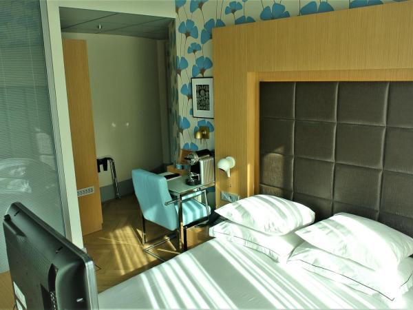 Amadi Park Hotel : photo 3 de la chambre chambre double