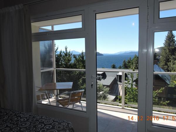 Apart Hotel Bungalows Matute : photo 6 de la chambre appartement avec balcon