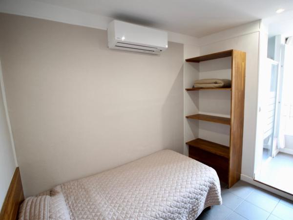 Hotel des Pyrénées : photo 10 de la chambre chambre simple