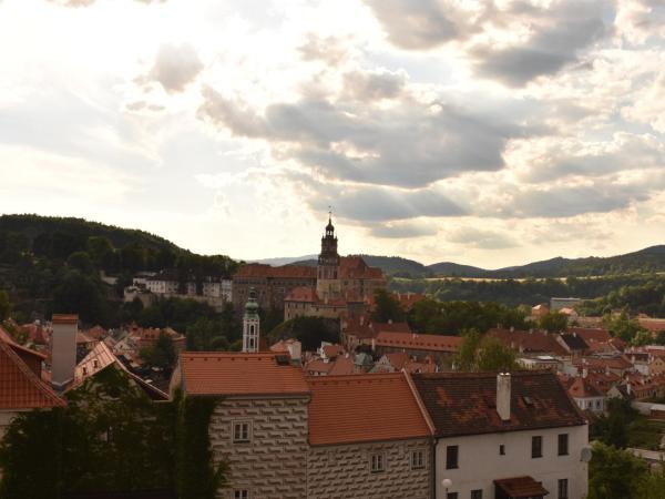 1st Republic Villa - Adults only : photo 1 de la chambre deluxe double room with castle view, air conditioning and free parking