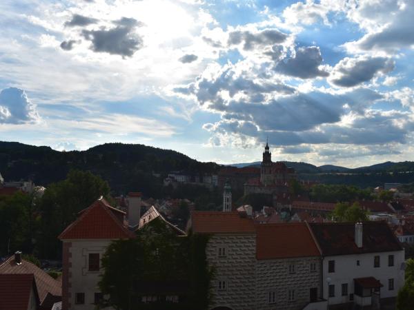 1st Republic Villa - Adults only : photo 2 de la chambre deluxe double room with castle view, air conditioning and free parking