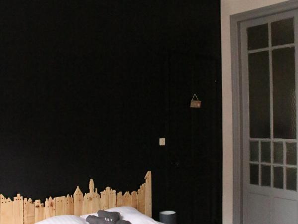 A & V Appart'hôtel : photo 10 de la chambre appartement