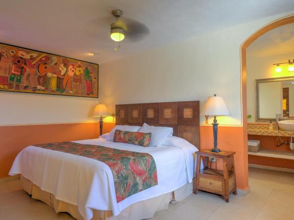 Hotel Luz en Yucatan : photo 2 de la chambre chambre lit king-size avec balcon