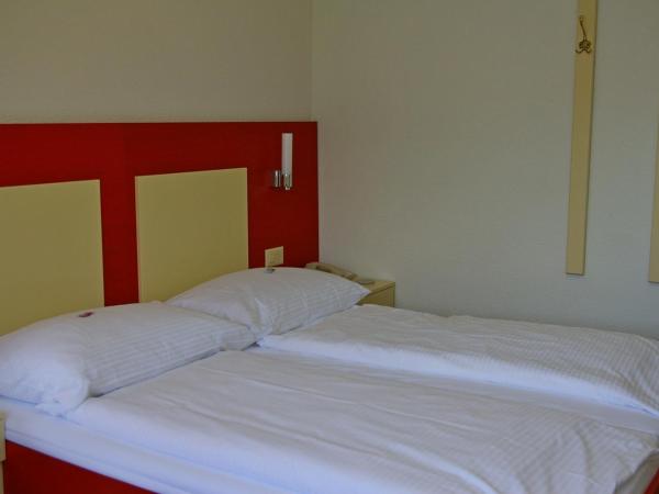 Hotel Arancio : photo 9 de la chambre chambre double panorama avec balcon - vue sur lac