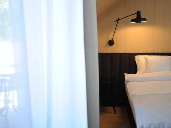 Hello Haffner : photo 4 de la chambre chambre double ou lits jumeaux supérieure avec balcon