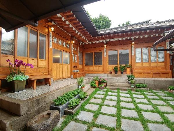 Sophia Hanok Guesthouse : photo 8 de la chambre chambre simple avec salle de bains privative