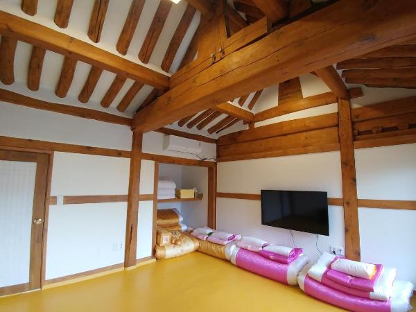 Sophia Hanok Guesthouse : photo 5 de la chambre suite familiale